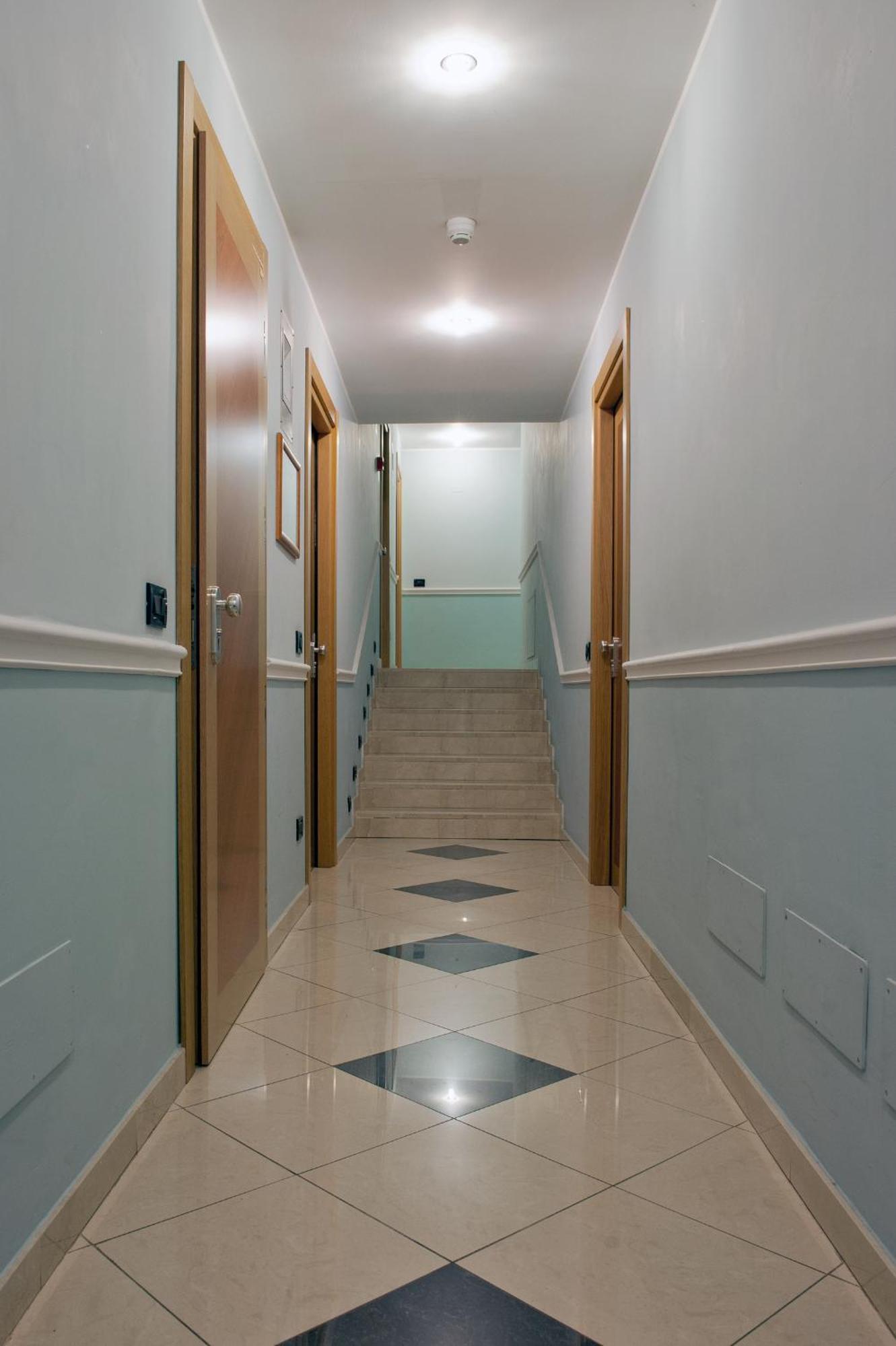 Hotel Blue Ribbon Vercelli Exterior photo